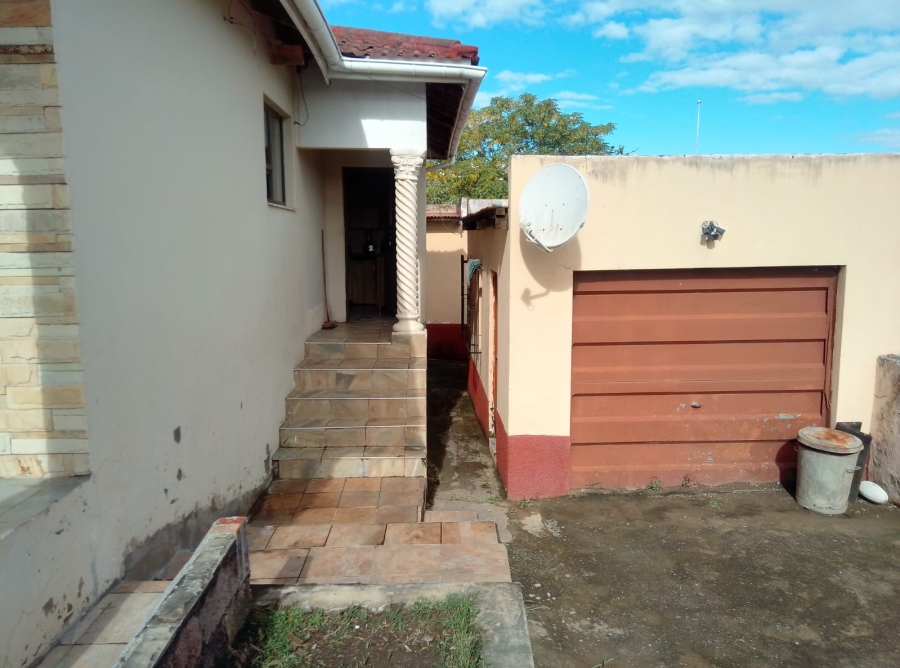 3 Bedroom Property for Sale in Mdantsane Eastern Cape